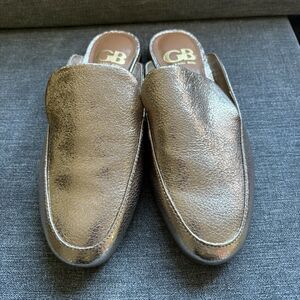 Giani Bini Gold Pebbled Leather Flat Fancy Party Classic Work Fun Shoe Women 5.5